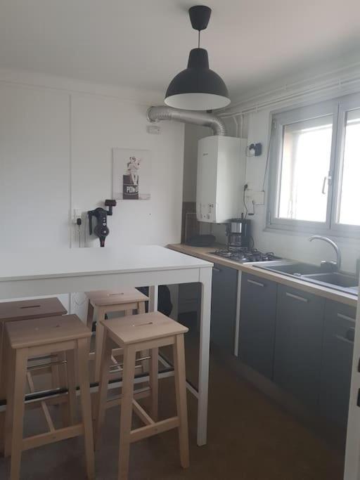 Appartement Calme 3 Chambres Avec Lit Double Wifi - Parking Facile Vandoeuvre-lès-Nancy Екстериор снимка